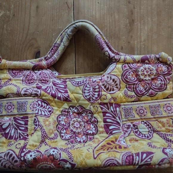 Vera Bradley handbag - Picture 1 of 3